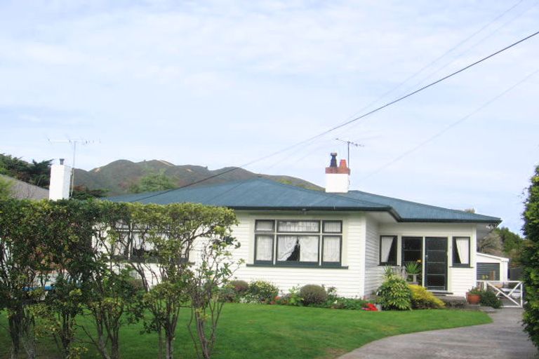 Photo of property in 9 Fairfield Avenue, Fairfield, Lower Hutt, 5011
