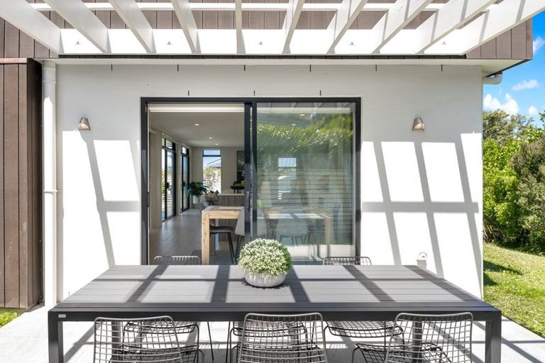 Photo of property in 22 Hampton Mews, Snells Beach, 0920