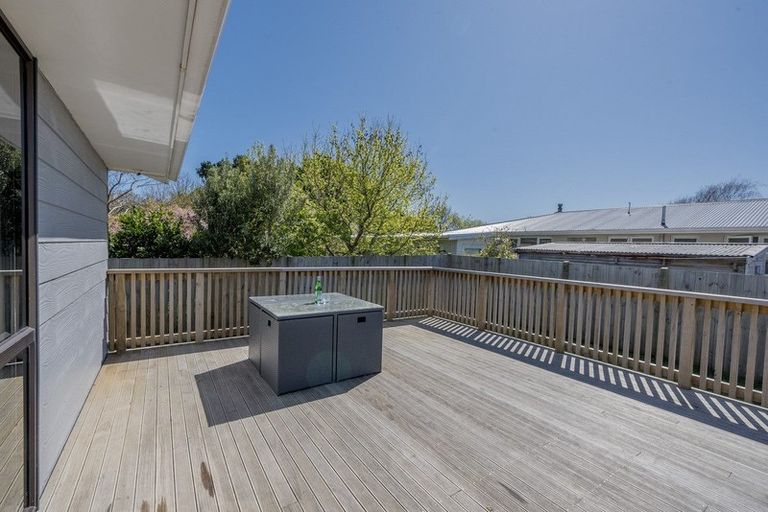Photo of property in 3 Michael Road, Paraparaumu Beach, Paraparaumu, 5032