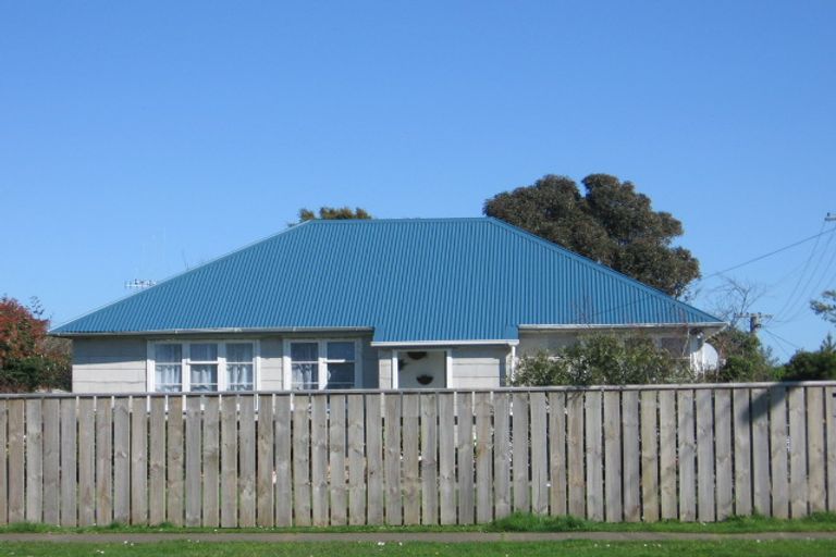 Photo of property in 30 Norbiton Road, Foxton, 4814