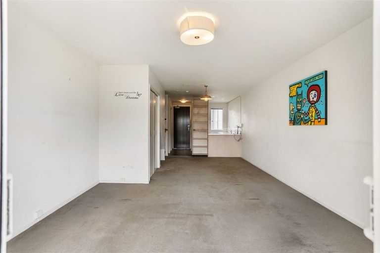 Photo of property in 4/25 Opito Way, East Tamaki, Auckland, 2013