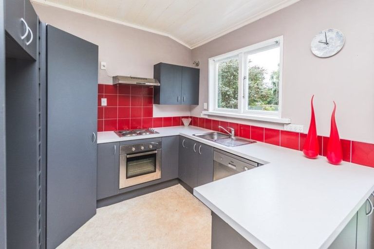 Photo of property in 17 Kelvin Street, Aramoho, Whanganui, 4500