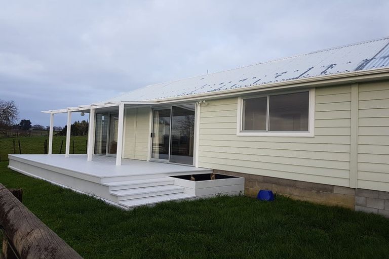Photo of property in 77 Alexandra Redoubt Road, Tuakau, 2694
