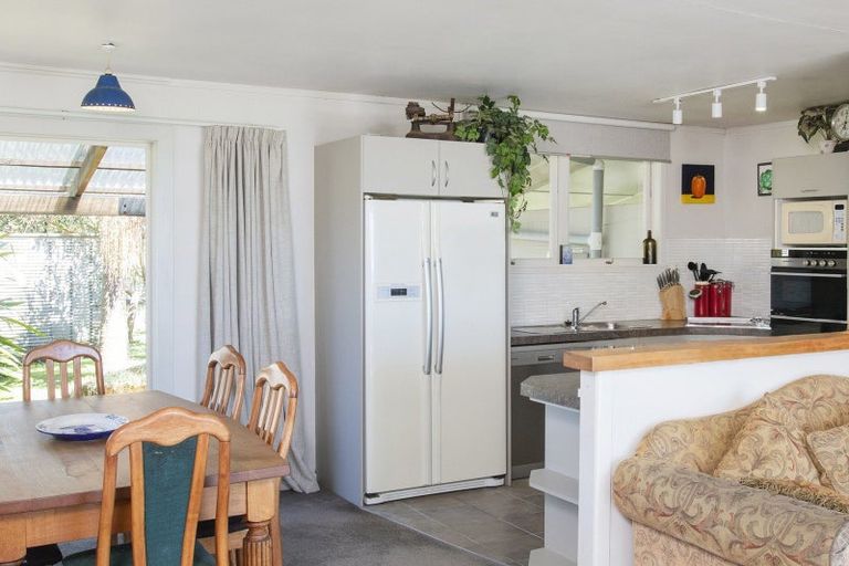 Photo of property in 6 Mere Street, Tokomaru Bay, 4079