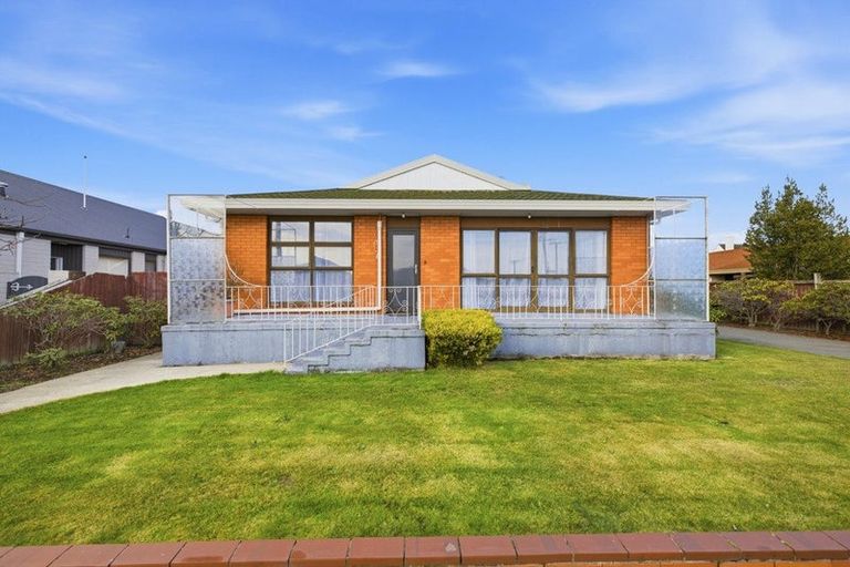 Photo of property in 54 Highsted Road, Bishopdale, Christchurch, 8053