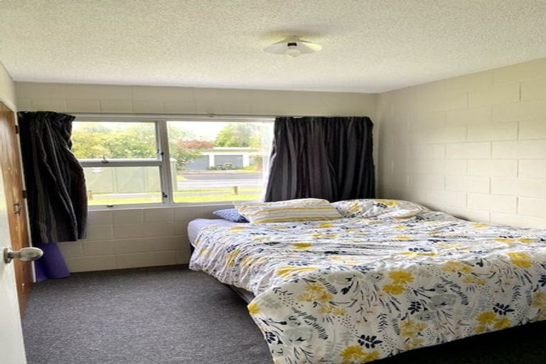 Photo of property in 2/15 Coates Street, Hamilton East, Hamilton, 3216