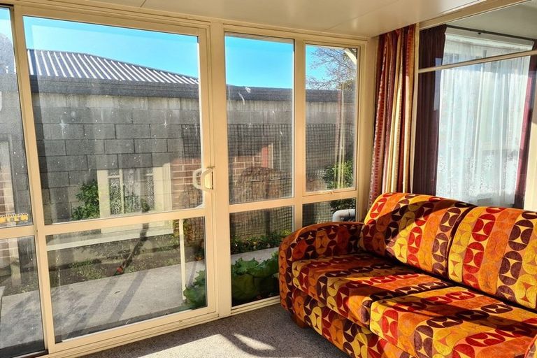 Photo of property in 1/136 Harris Crescent, Papanui, Christchurch, 8053