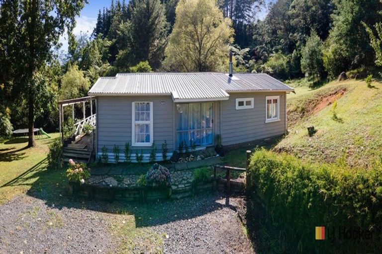 Photo of property in 7 Waitawheta Road, Waikino, Waihi, 3682