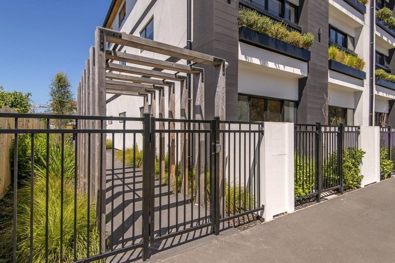 Photo of property in 205/420 Hagley Avenue, Christchurch Central, Christchurch, 8011