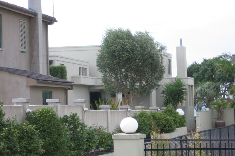 Photo of property in 31 Beach Road, Castor Bay, Auckland, 0620