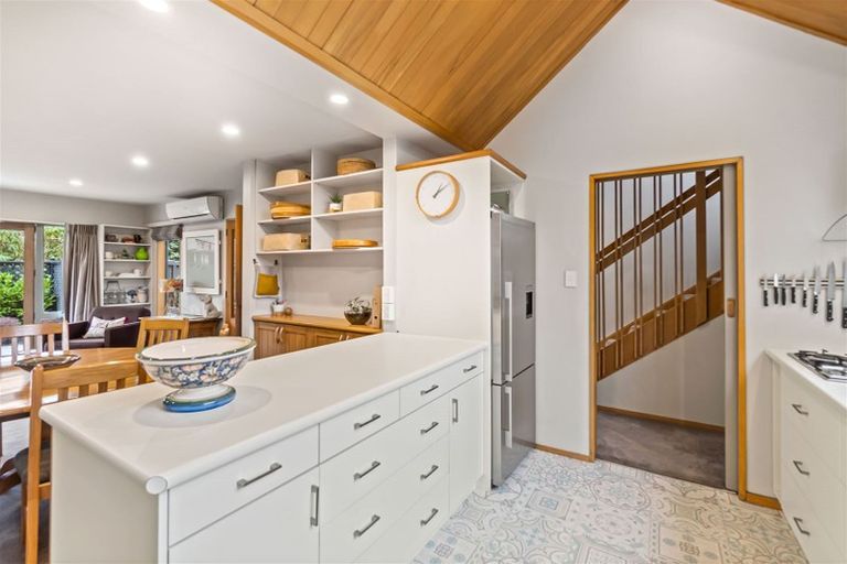 Photo of property in 53b Garreg Road, Bryndwr, Christchurch, 8052