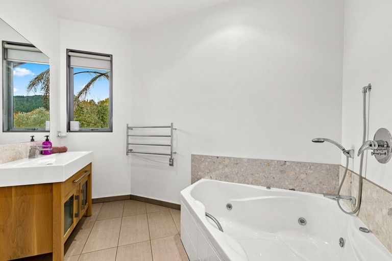 Photo of property in 38 Westminster Glen, Matakana, Warkworth, 0985