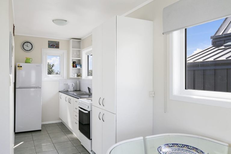 Photo of property in 10c Lyall Parade, Lyall Bay, Wellington, 6022