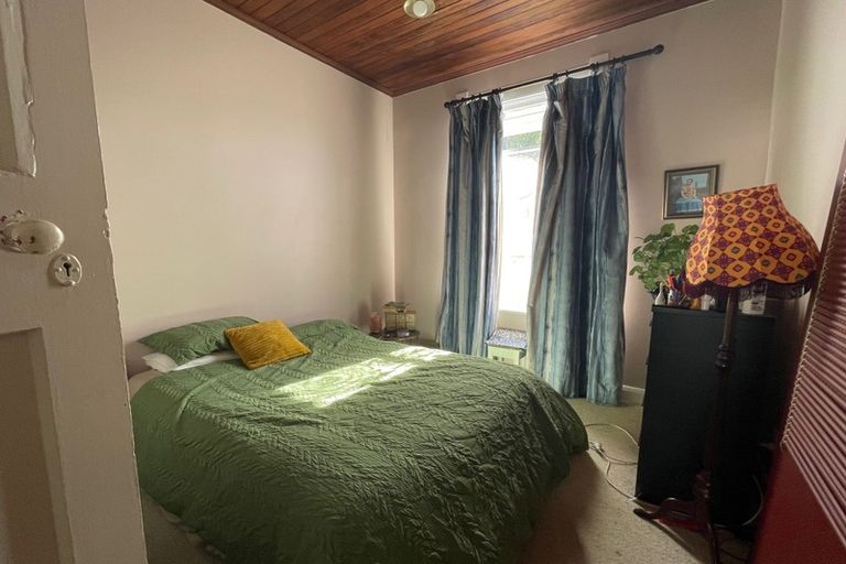 Photo of property in 42 Maxwell Avenue, Durie Hill, Whanganui, 4500