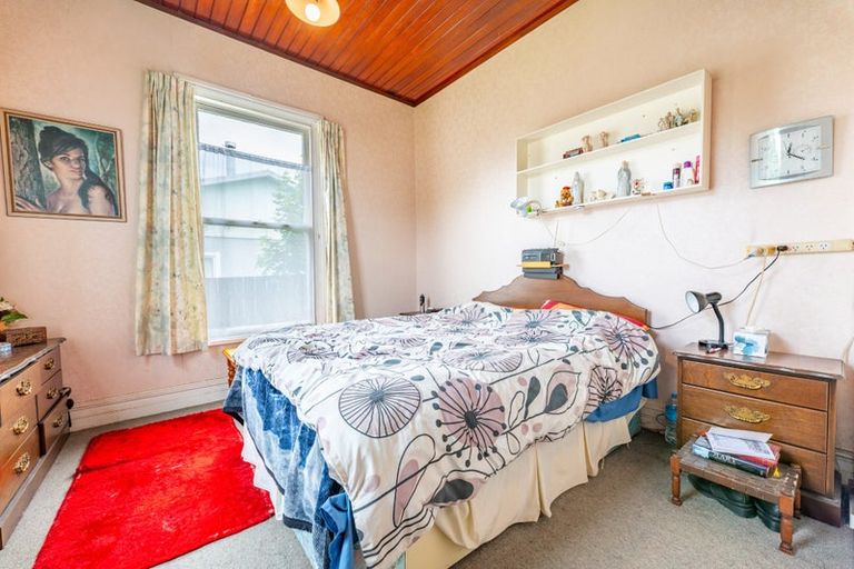 Photo of property in 5 Edward Street, Waimate, 7924