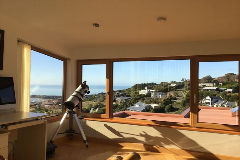 Photo of property in 7 Craigieburn Lane, Mount Pleasant, Christchurch, 8081