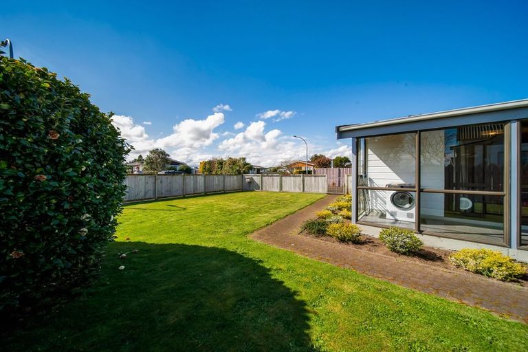 Photo of property in 16a Murdoch Street, Hawera, 4610