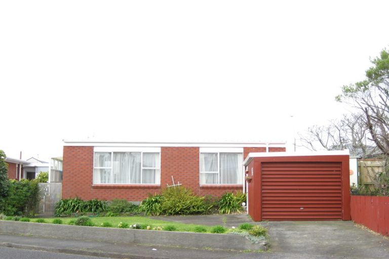 Photo of property in 25 Baring Terrace, Strandon, New Plymouth, 4312