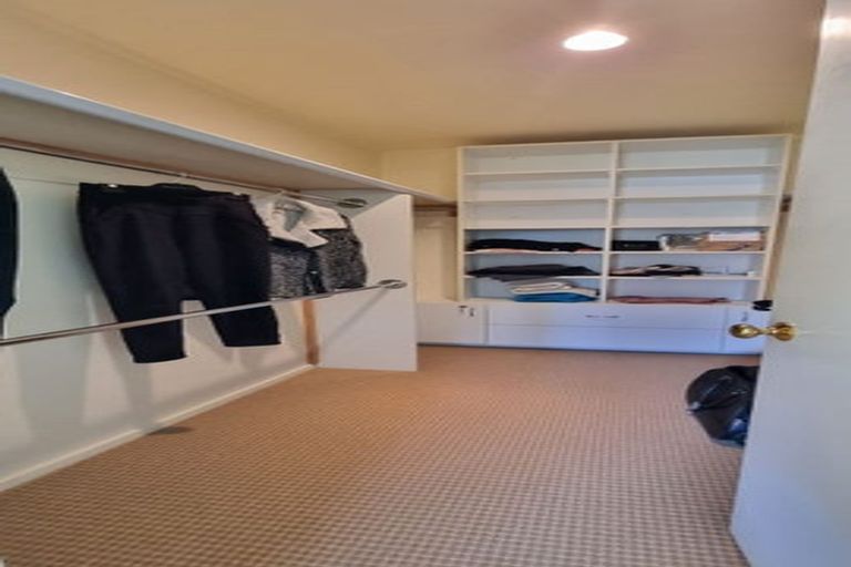 Photo of property in 118 Meadowland Drive, Somerville, Auckland, 2014