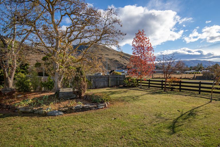 Photo of property in 10 Railway Terrace, Millers Flat, Roxburgh, 9572