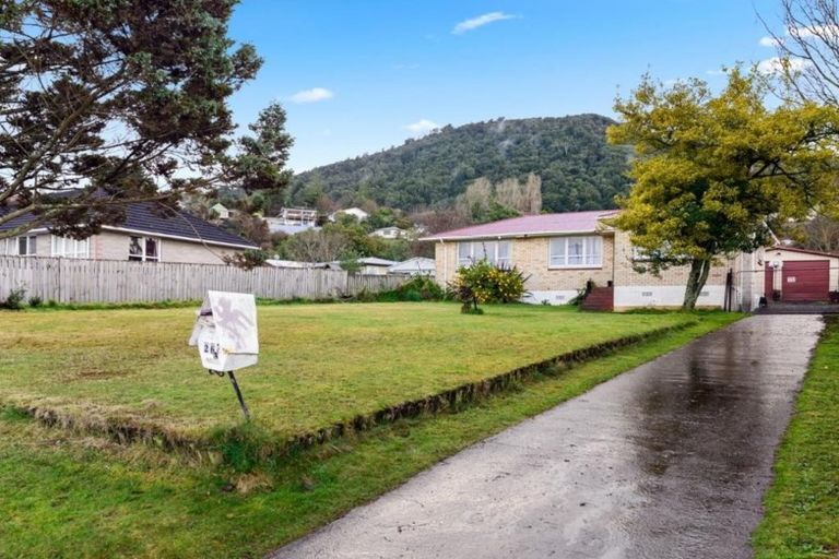 Photo of property in 263 Clayton Road, Pukehangi, Rotorua, 3015