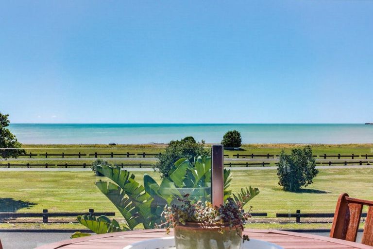 Photo of property in 1/7 The Esplanade, Westshore, Napier, 4110