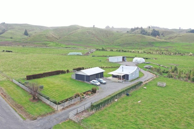 Photo of property in 31 Londons Ford Road, Kimbolton, 4777