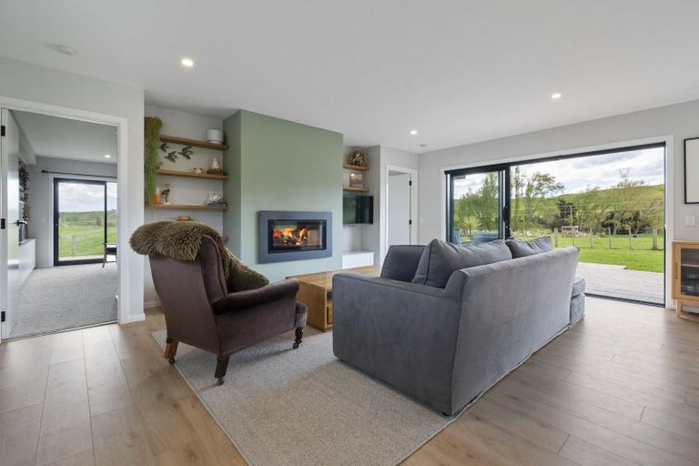 Photo of property in 336 Valley Road, Colyton, 4775