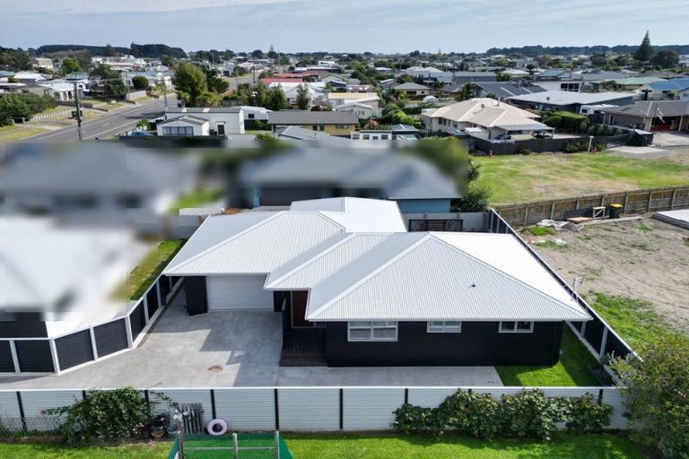 Photo of property in 83a Seabury Avenue, Foxton Beach, Foxton, 4815