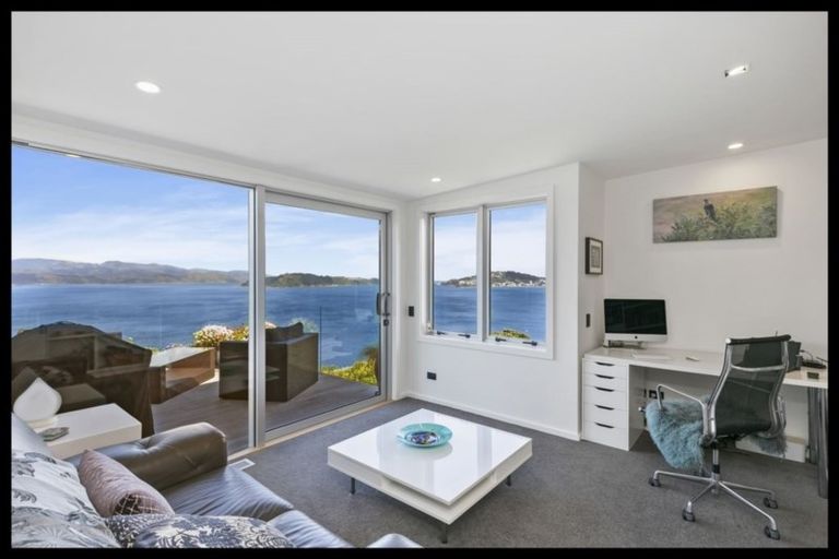 Photo of property in 50 Homebush Road, Khandallah, Wellington, 6035