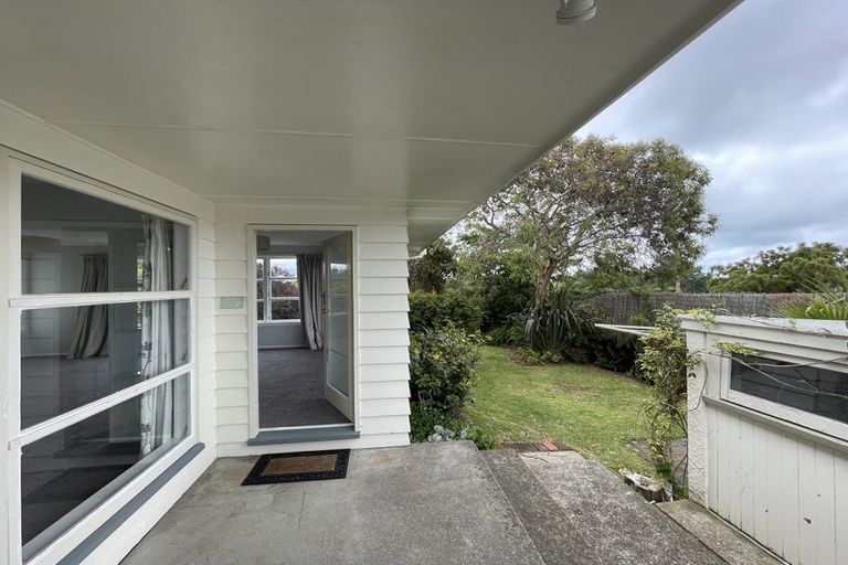 Photo of property in 15 Gray Avenue, Paraparaumu Beach, Paraparaumu, 5032