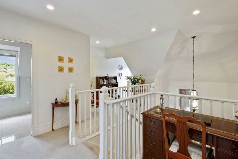 Photo of property in 12 Makora Street, Fendalton, Christchurch, 8041