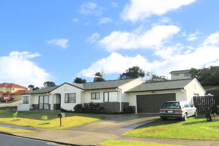 Photo of property in 15 Toomer Place, Beachlands, Auckland, 2018