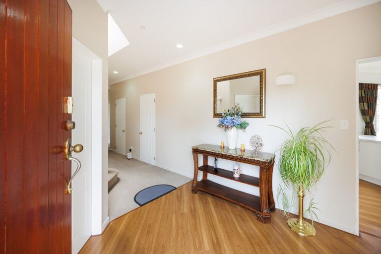 Photo of property in 9 Balmoral Drive, Terrace End, Palmerston North, 4410