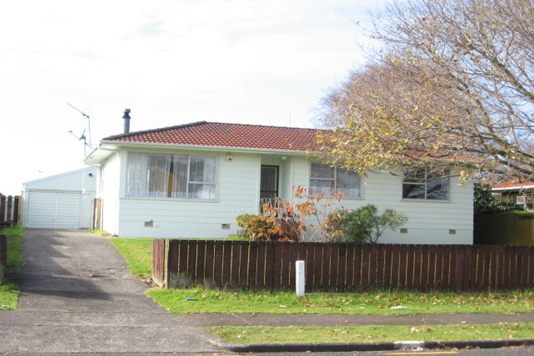 Photo of property in 53 Mcdivitt Street, Manurewa, Auckland, 2102