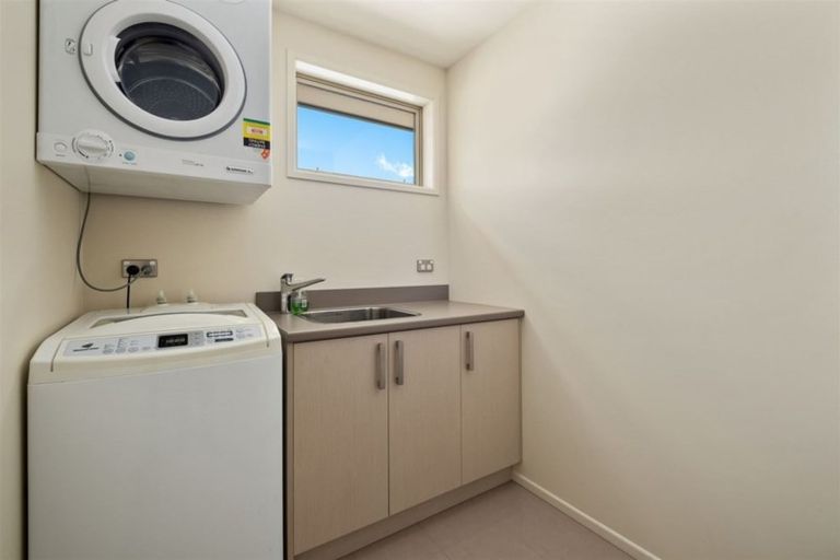 Photo of property in 9 Stonebrook Drive, Wanaka, 9305