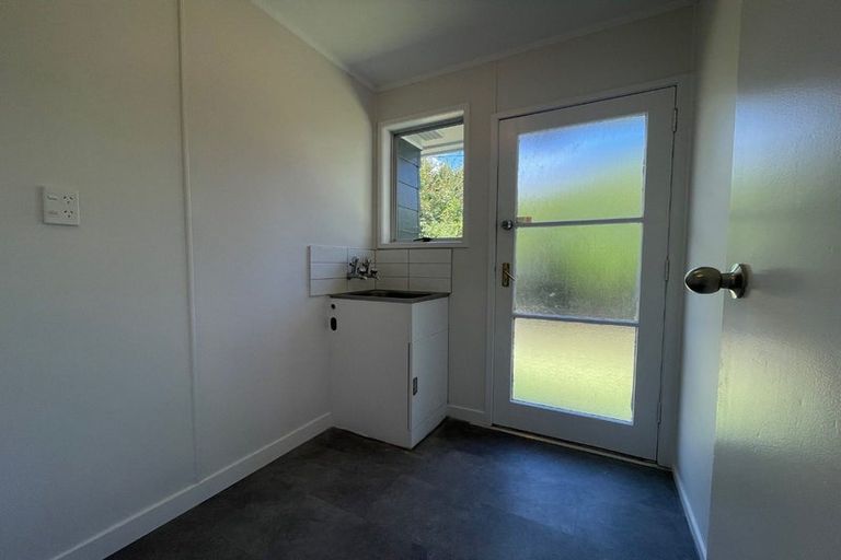 Photo of property in 10 Limond Street, Randwick Park, Auckland, 2105