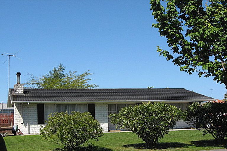 Photo of property in 18 Newbourne Crescent, Redwoodtown, Blenheim, 7201