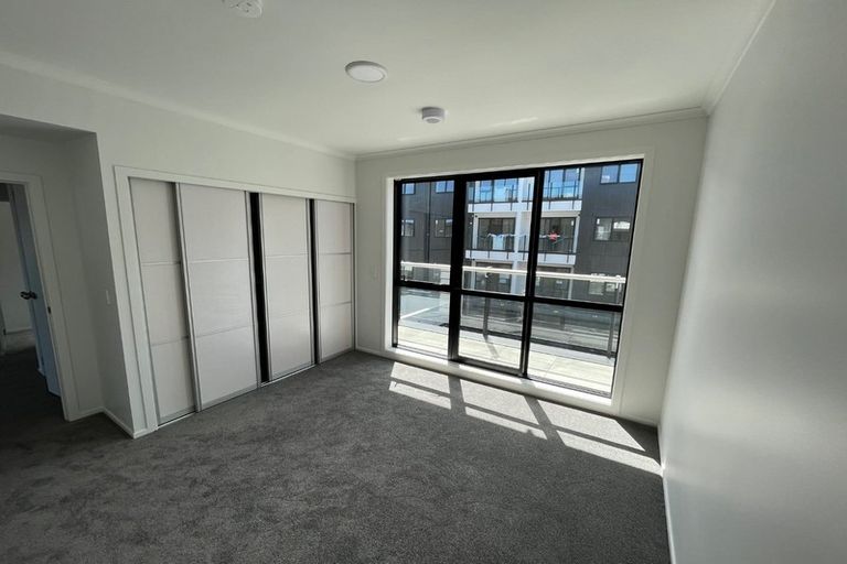 Photo of property in 4/130 Stancombe Road, Flat Bush, Auckland, 2016