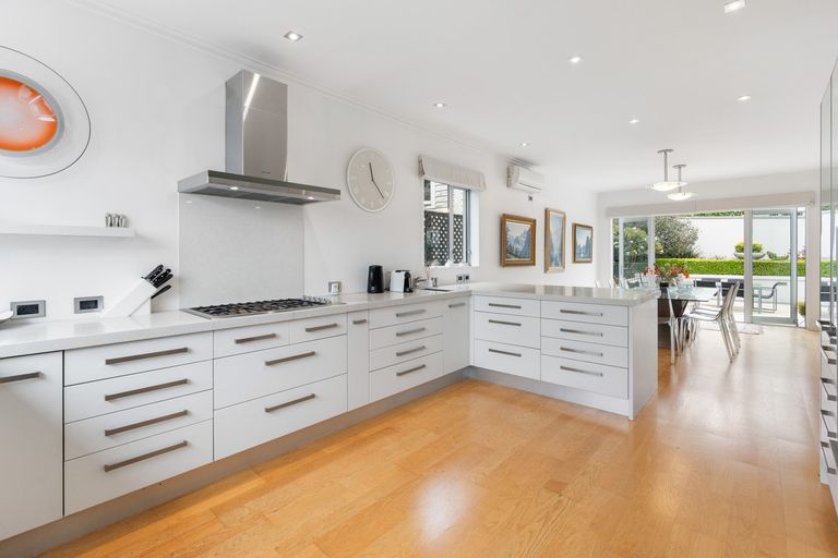 Photo of property in 138 London Street, Dunedin Central, Dunedin, 9016