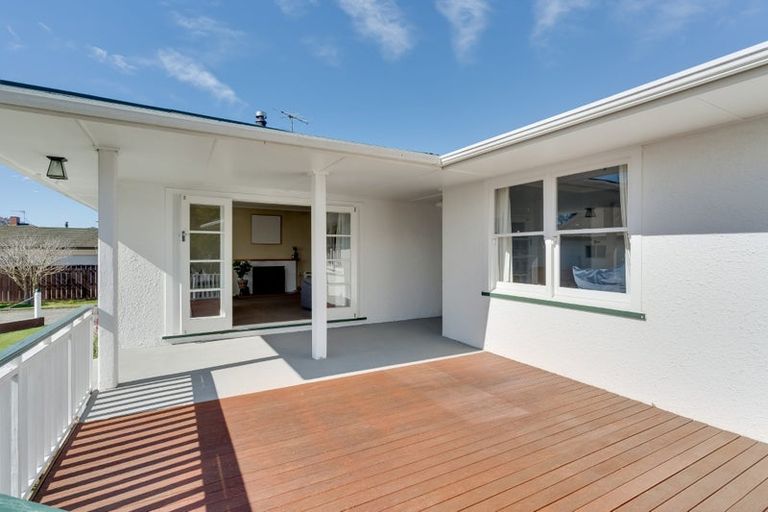 Photo of property in 14 Carvell Street, Blenheim, 7201