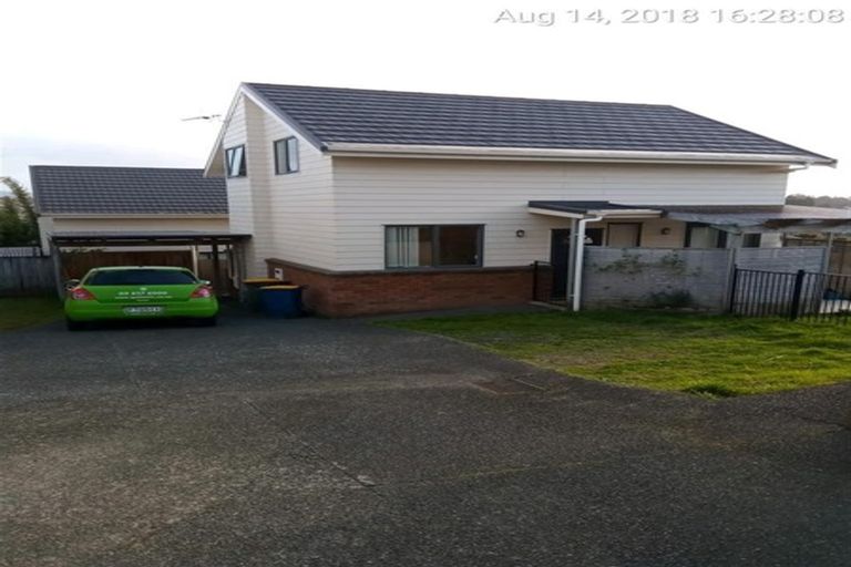 Photo of property in 44 Benchmark Drive, Massey, Auckland, 0614