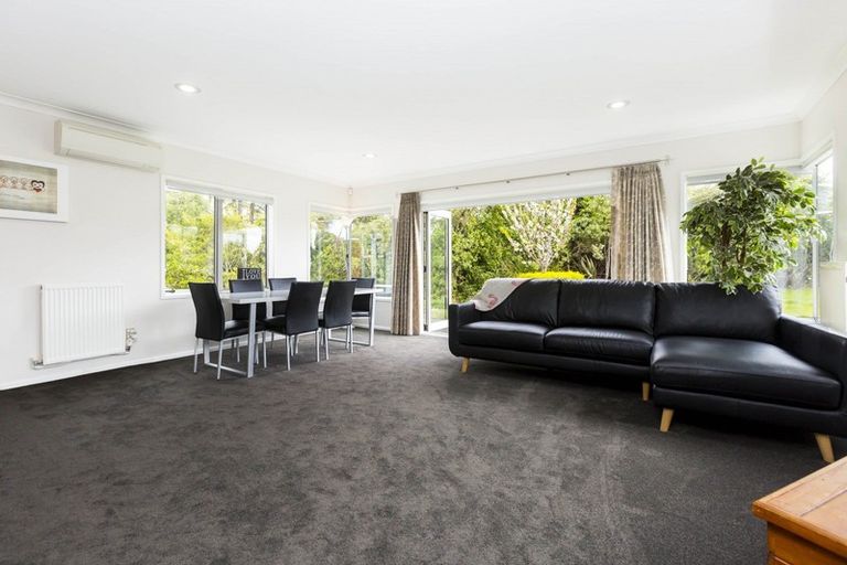 Photo of property in 65 Mount Marua Way, Timberlea, Upper Hutt, 5018