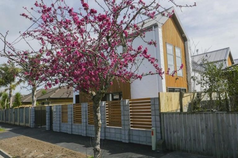 Photo of property in 4/24 Lyon Street, Frankton, Hamilton, 3204