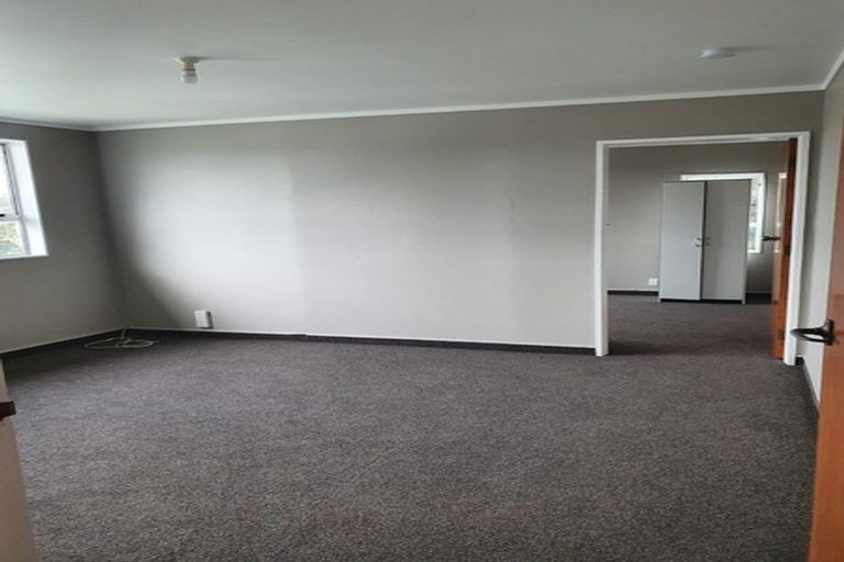 Photo of property in 3/26 Phillip Street, Johnsonville, Wellington, 6037