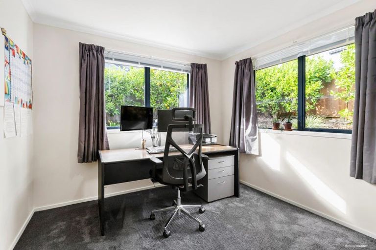 Photo of property in 9 Mcgowan Rise, Tuakau, 2121