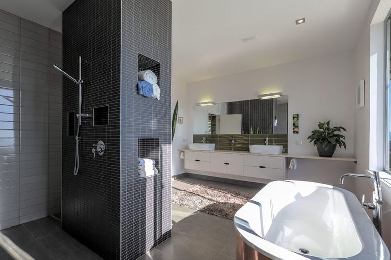 Photo of property in 4 City Heights, Maitai, Nelson, 7010