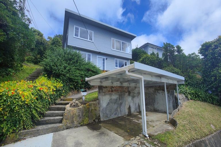Photo of property in 67 Seatoun Heights Road, Seatoun, Wellington, 6022