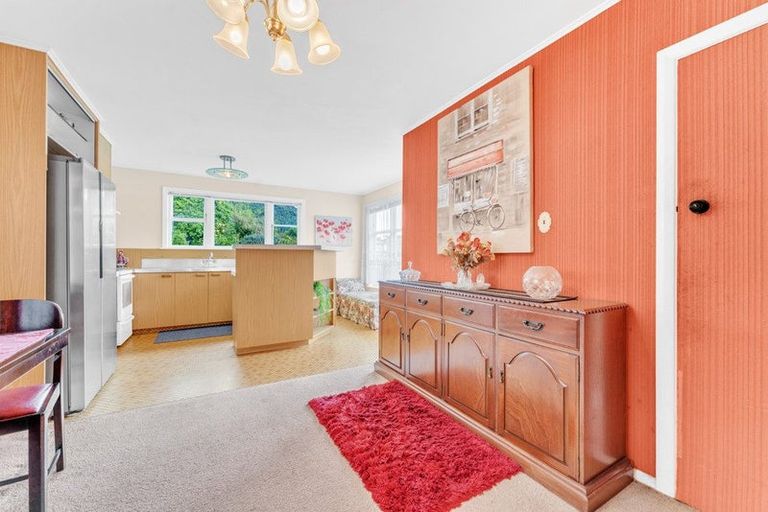 Photo of property in 202 Rata Street, Naenae, Lower Hutt, 5011
