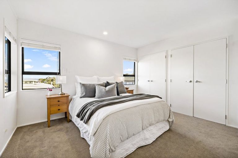 Photo of property in 86 Hebron Road, Waiake, Auckland, 0630